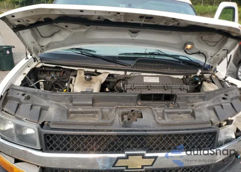 2019 Chevrolet Express G2500 z USA, uszkodzony, nr VIN 1GCWGAFP2K1183303